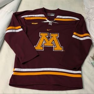 U of Minnesota Women Hockey Jersey